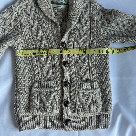 Aran Crafts Boys Shawl Collar Cardigan Sz 4-5 Pockets Fisherman Sweater Wool - Picture 6 of 9
